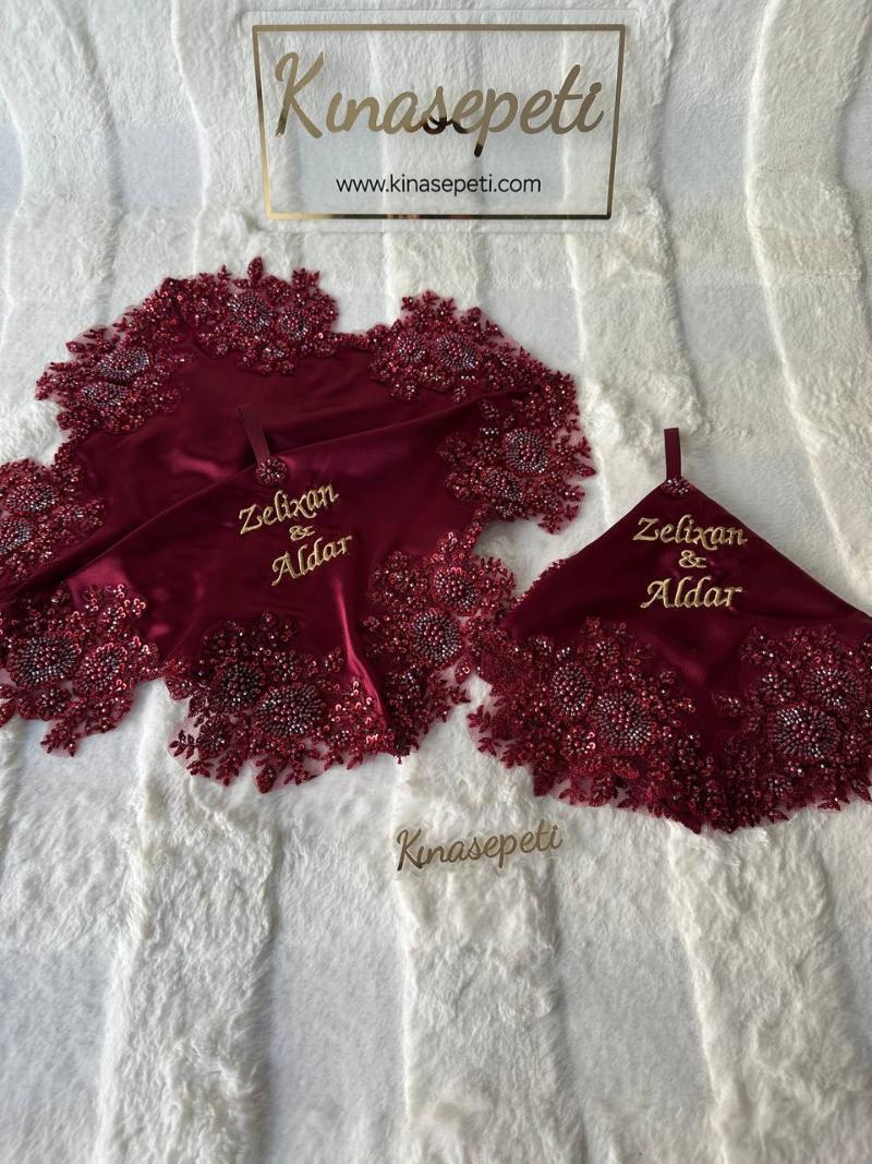 Personalized Luxury Embroidered Bride's Halay Handkerchief with Writing - Detail View