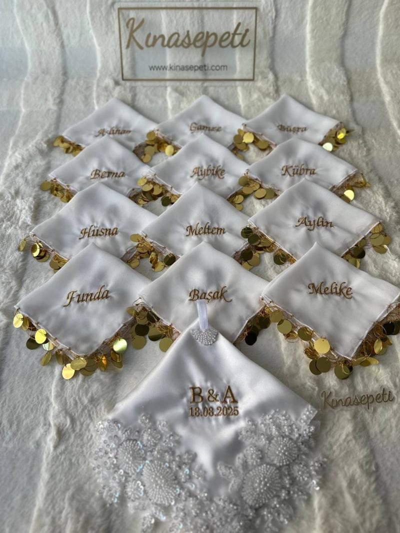 Kişiye Özel İsimli Beyaz Pullu Halay Mendili / Gelin & Nikah Mendili - Detay Görünümü